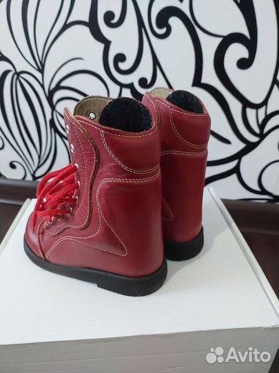 Ортопедическая обувь для девочки