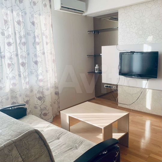 2-к. квартира, 55 м², 8/12 эт.