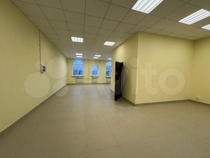 Торговая площадь, 92 м²