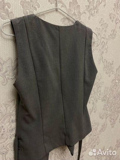 Жилет женская