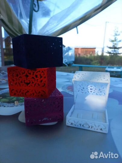 Подарочные коробки