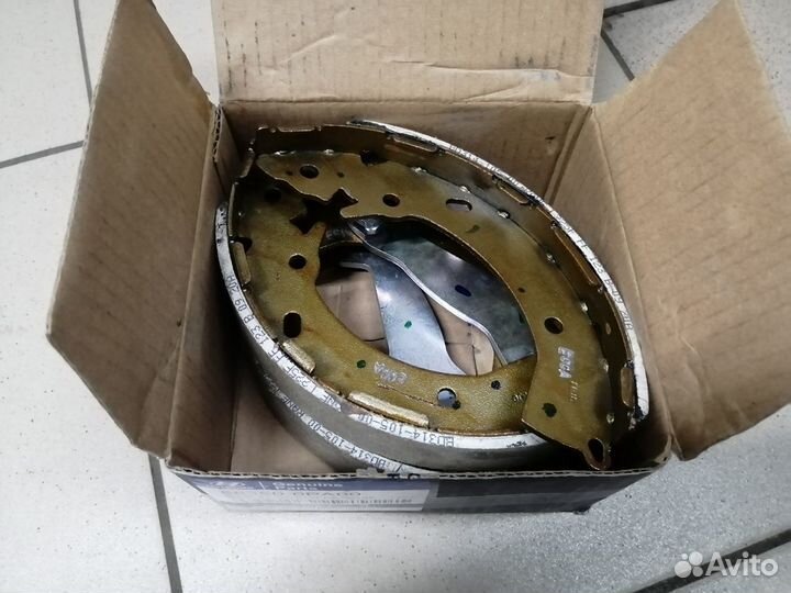 Колодки тормозные задние Хендай I20. Оригинал