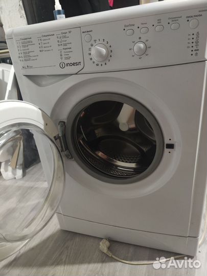 Стиральная машина indesit