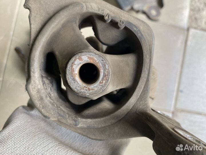 Комплект подушек двигателя фит gd3