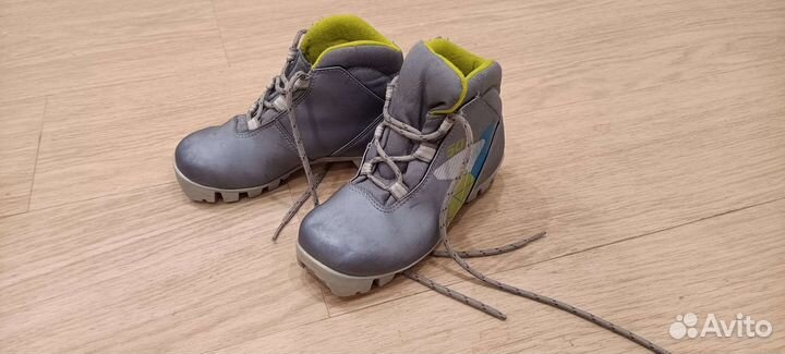 Лыжные ботинки quechua 32