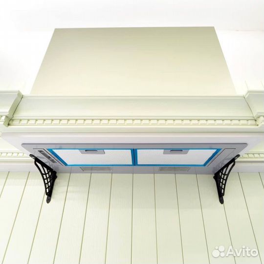 Кухонный гарнитур в современном стиле на заказ