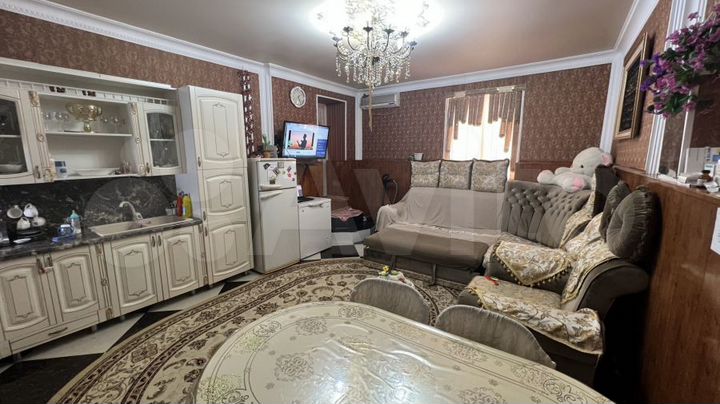 3-к. квартира, 57 м², 1/5 эт.
