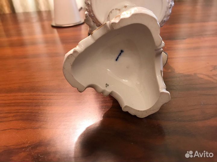 Фарфоровая статуэтка Зима крм Германия