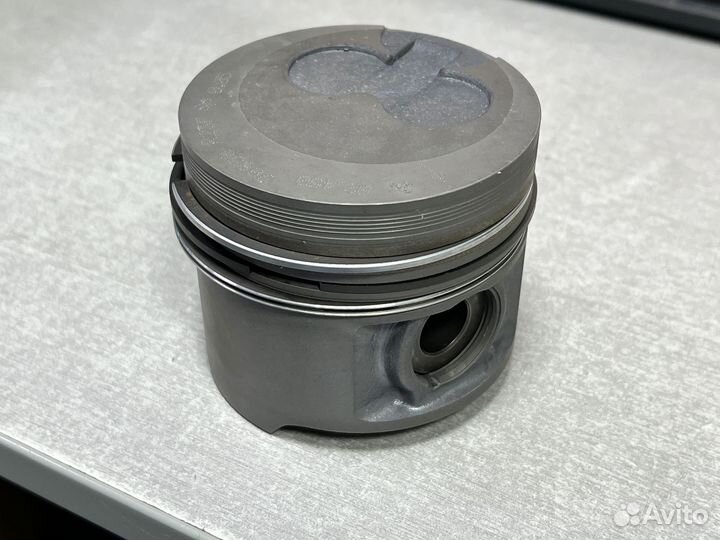 Поршень STD d 82,5 Opel Astra/Vectra/Kadett 1.7D