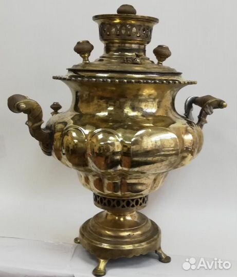 Самовар фабриканта Баташева в Туле