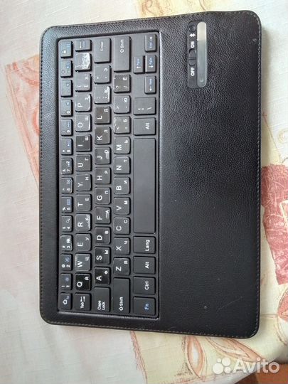 Bluetooth клавиатура к планшету Samsung Galaxy