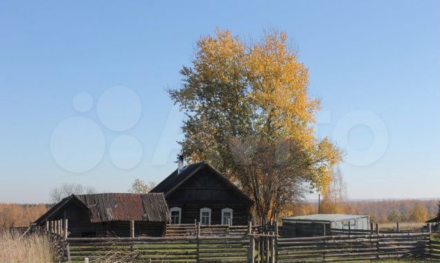 Дом 54 м² на участке 12 га