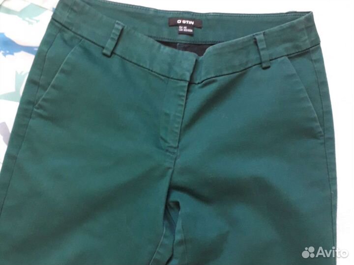 Блузка школьная и брюки школьные на девочку