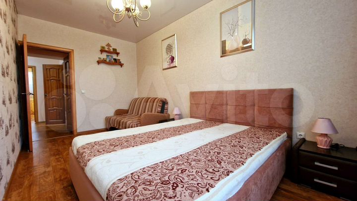 2-к. квартира, 65 м², 1/2 эт.