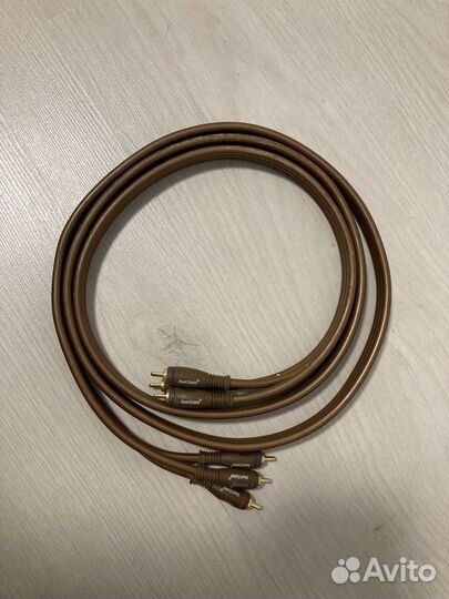 Кабель для телевизора тюльпаны