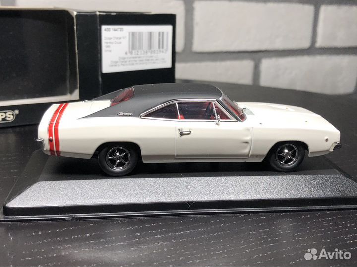 Dodge Charger Hardtop Coupe 1968 1:43 minichamps