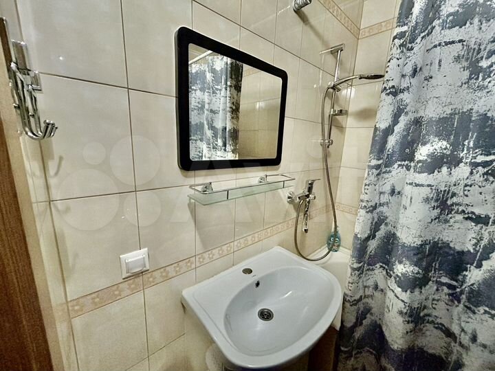 3-к. квартира, 84 м², 12/17 эт.