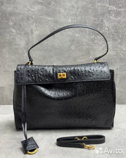 Сумка Balenciaga rodeo medium страус