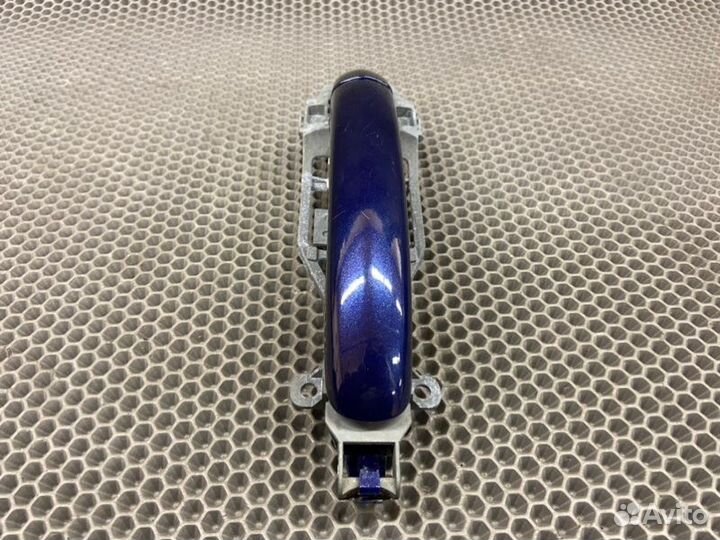 Ручка п/п двери наружная + кронштейн Touareg 02-10