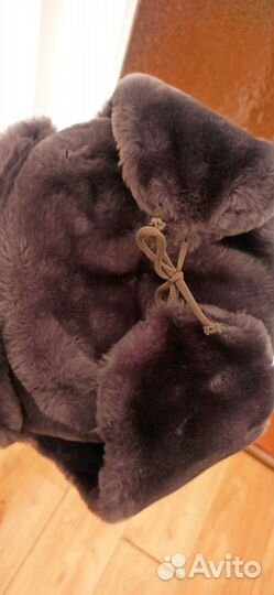 Шапка-ушанка меховая с кокардой/сувенир