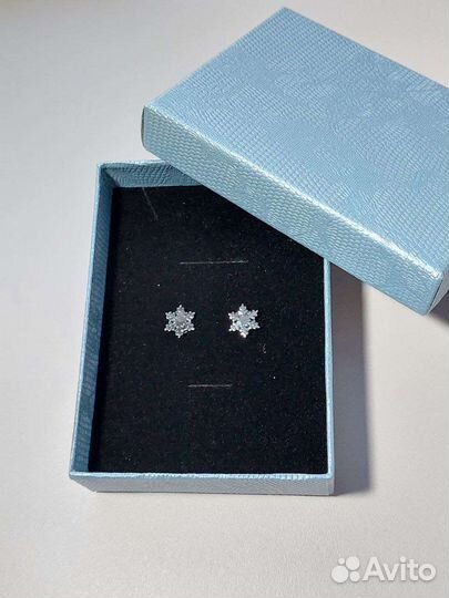 Серьги бижутерия