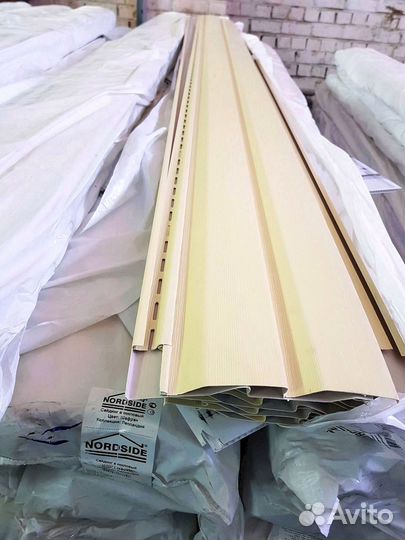 Виниловый сайдинг Nordside разных цветов