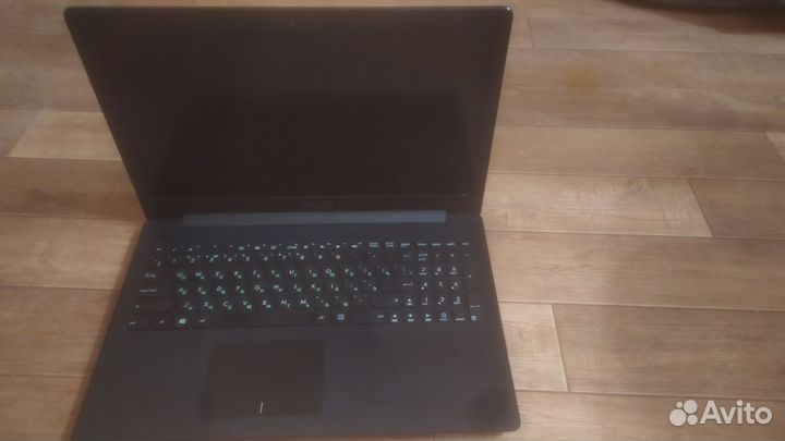 Ноутбук asus
