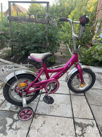 Детский велосипед четырехколесный 12