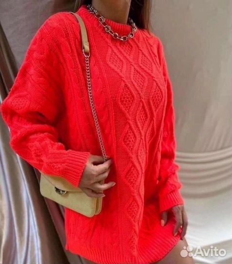 Свитер женский