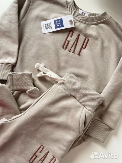 Костюм gap новый