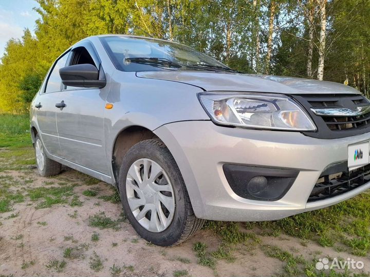 LADA Granta 1.6 МТ, 2017, 200 000 км