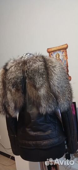 Кожаная куртка с натуральным мехом женская