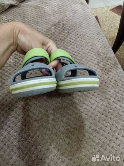 Сандалии crocs детские