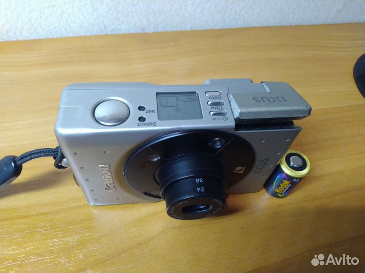 Плёночный фотоаппарат Canon ixus ix 240