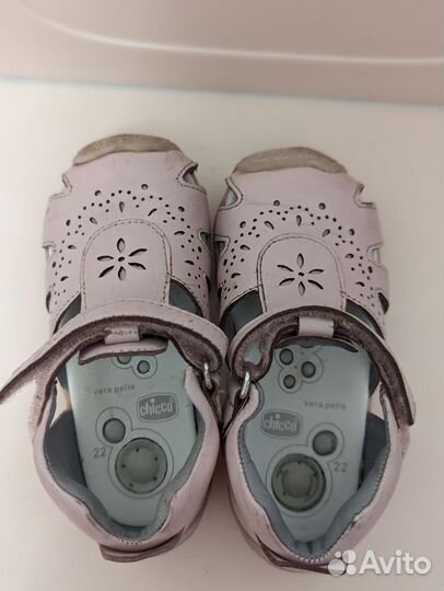 Босоножки для девочки 22 размер chicco