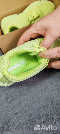 Кроссовки для подростка