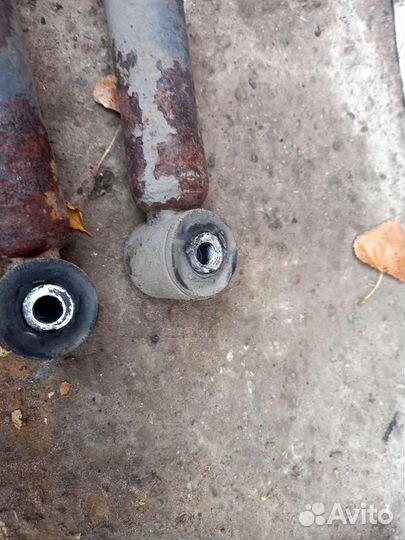 LADA granta задние амортизаторы