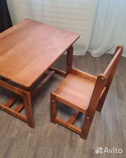 Растущая парта и стул