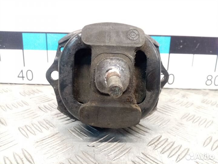 Б/У Подушка двс