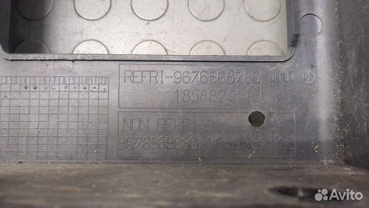 Вентилятор радиатора Peugeot 308