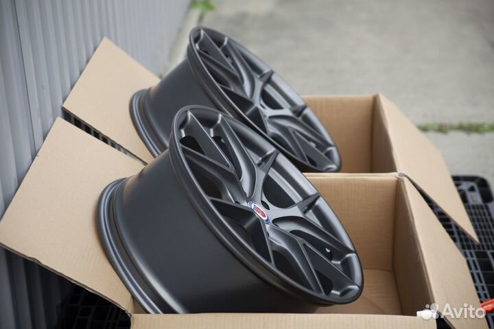 Литые диски HRE P101 R19 5x112 Matt Gunmetal