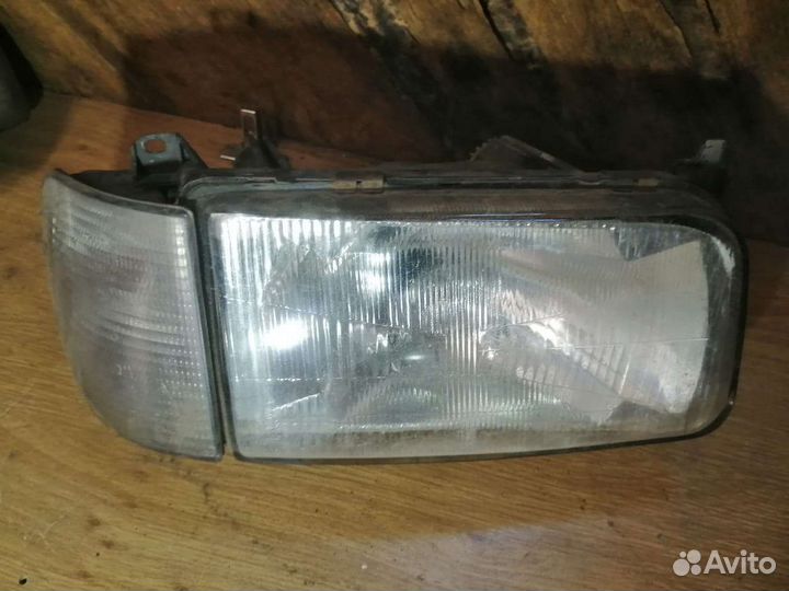 Фара volkswagen passat b3