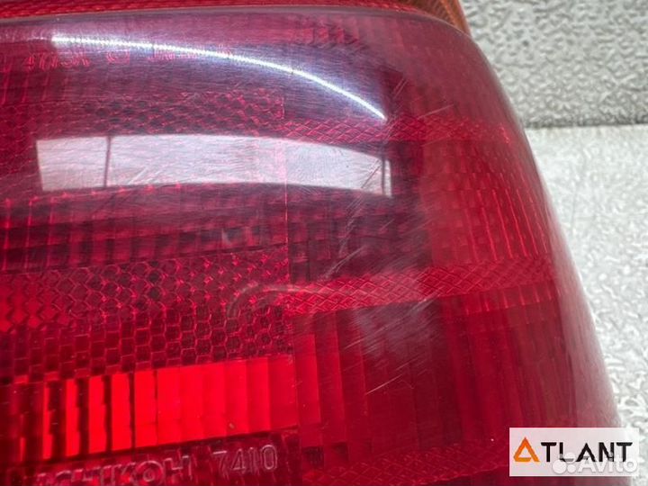 Стоп-сигнал задний правый nissan stagea