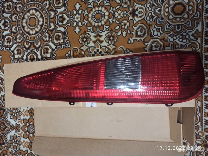 Фонарь Ford Fusion, задний левый