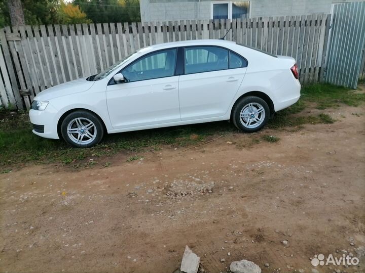 Skoda Rapid 1.6 МТ, 2019, 86 000 км