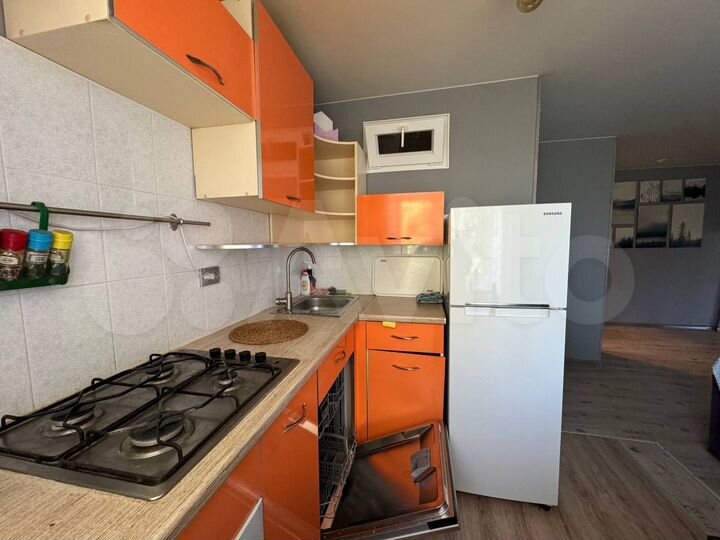 3-к. квартира, 46 м², 5/5 эт.