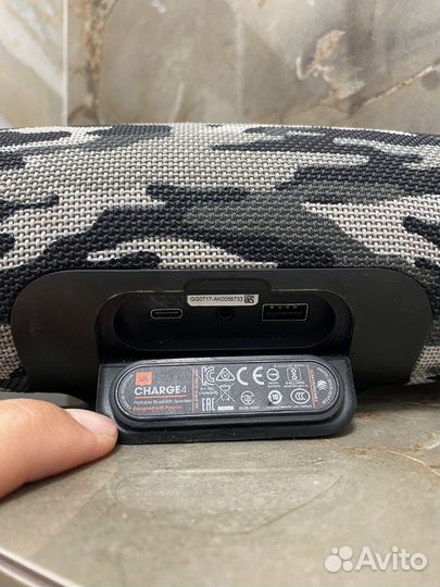 Колонка jbl charge 4