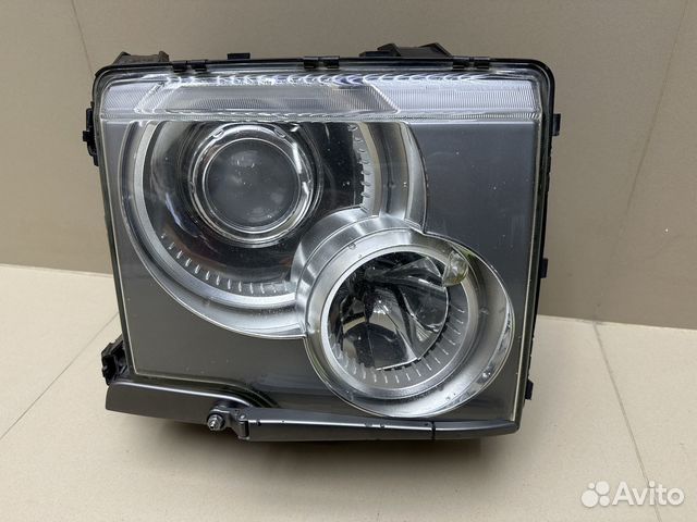 Фара правая Range Rover Vogue 3