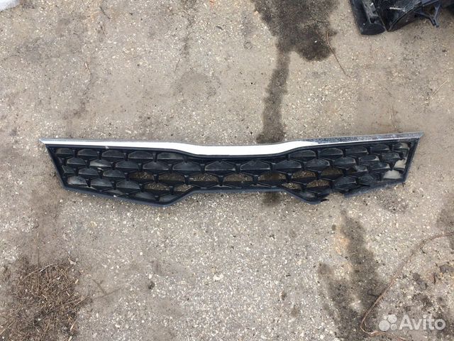 Решетка радиатора kia rio 4 2020 сломана сота