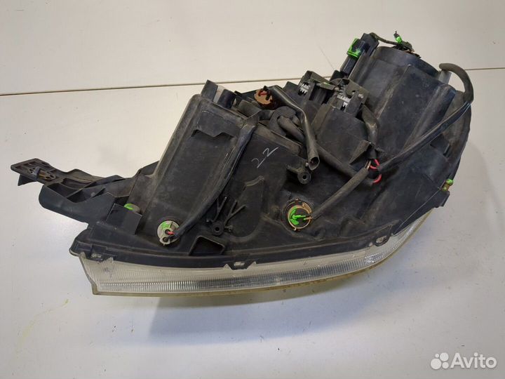 Фара (передняя) Mitsubishi Outlander, 2005